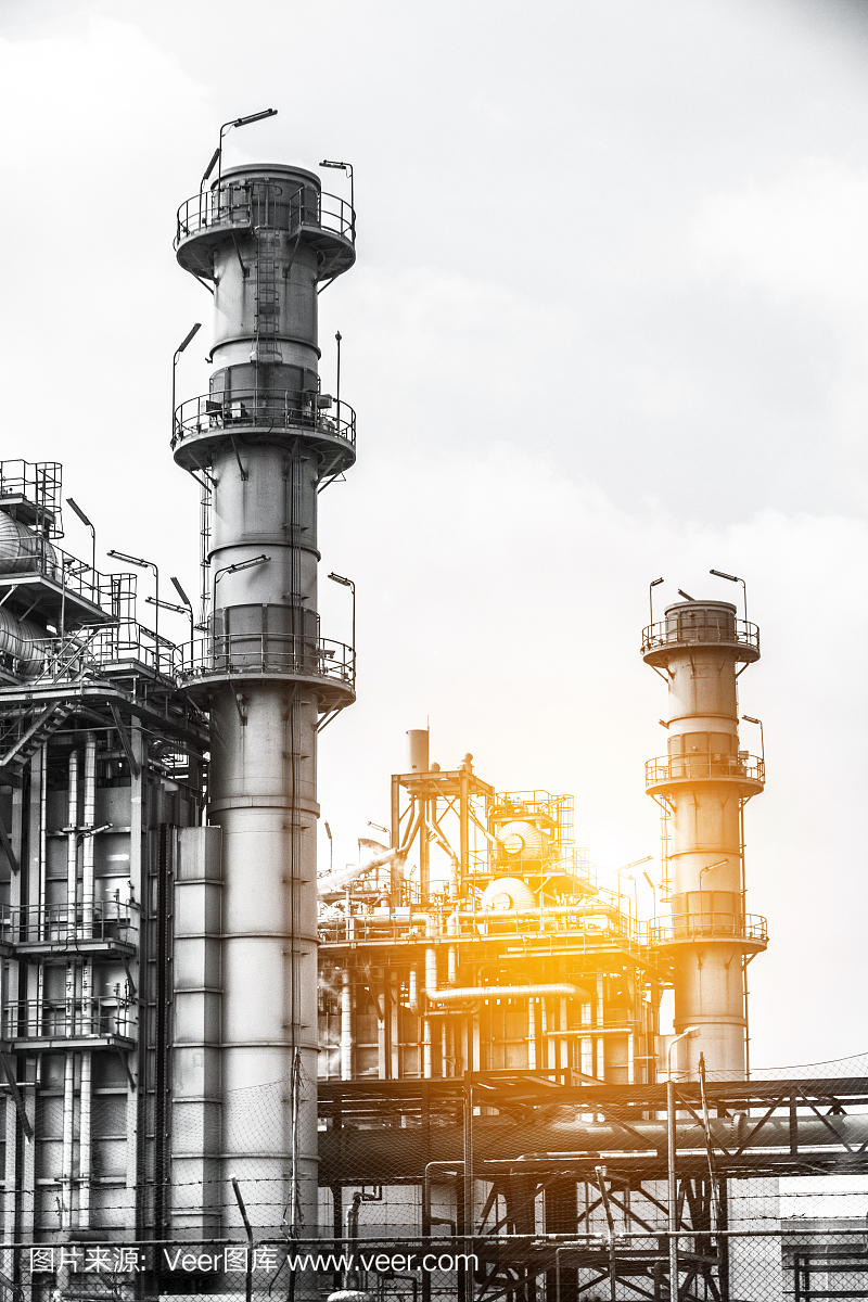 關閉工業(yè)區(qū)。石油和天然氣煉制工業(yè)工廠。